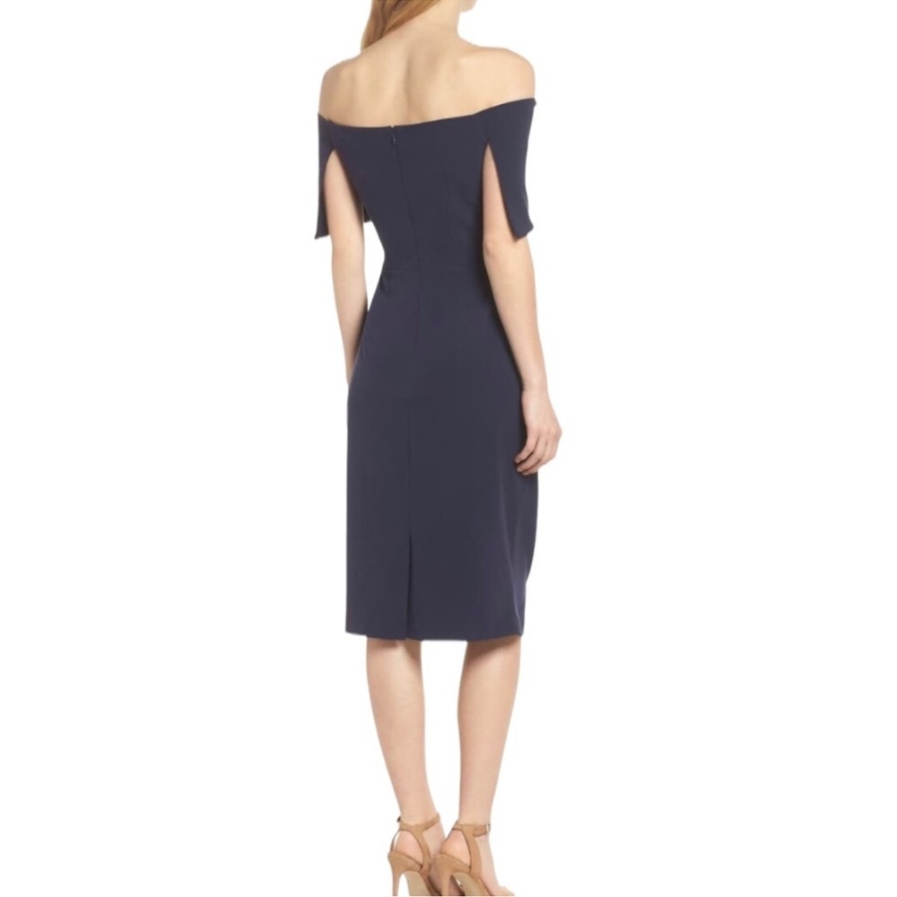 Vince Camuto Navy Off The‎ Shoulder Sheath Dress Size 6 Ruching Elegant Cocktail - Picture 4 of 14